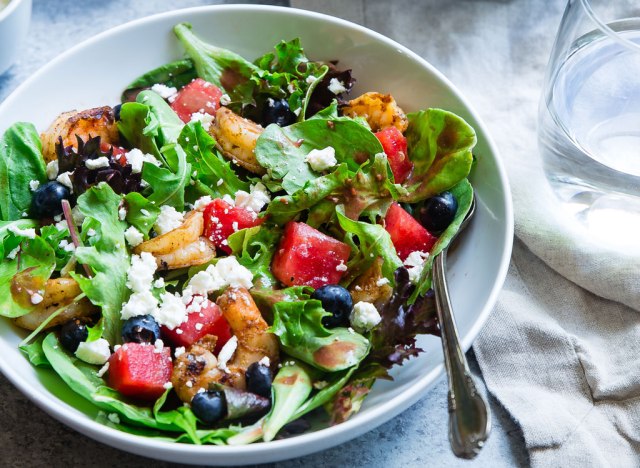 Fruit shrimp salad