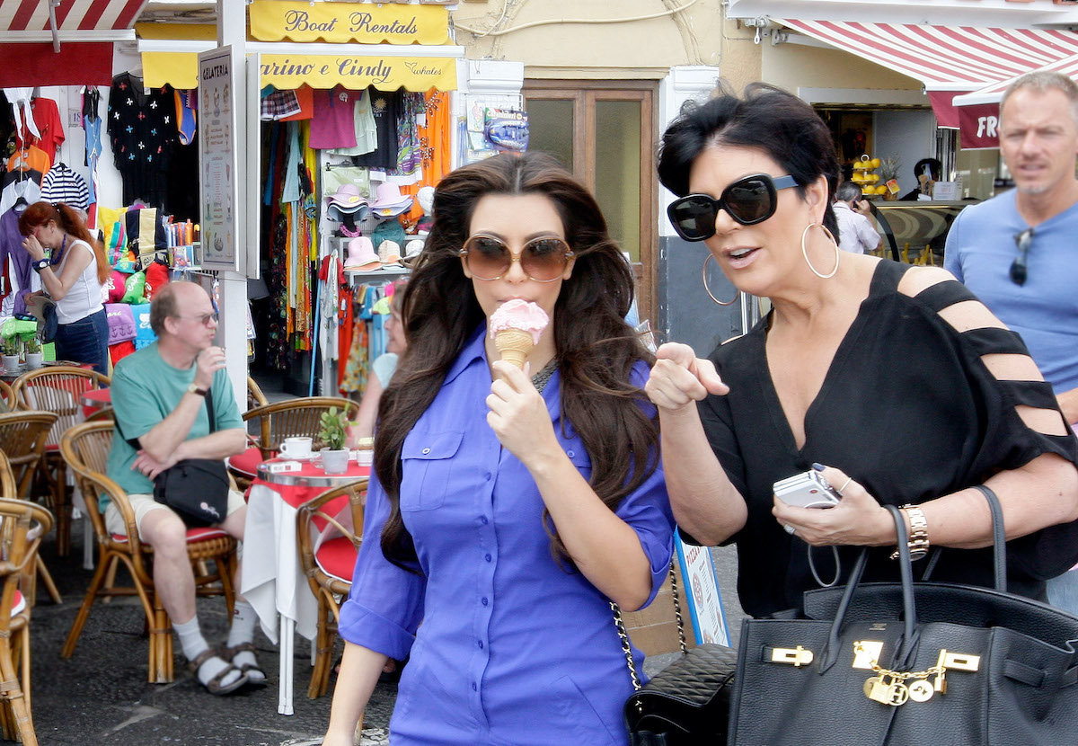 Kim and Kris Jenner eating ice cream