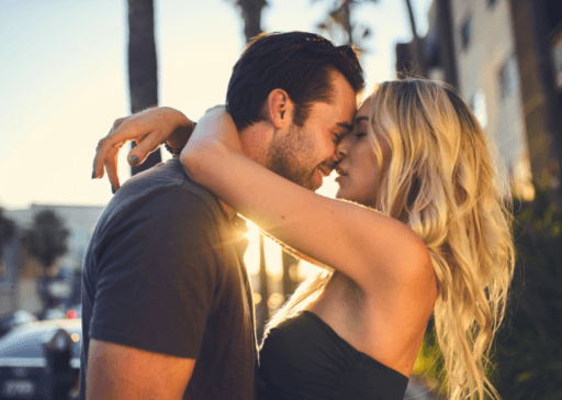 do narcissists enjoy kissing