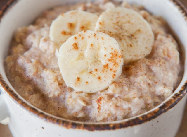 banana cinnamon oatmeal