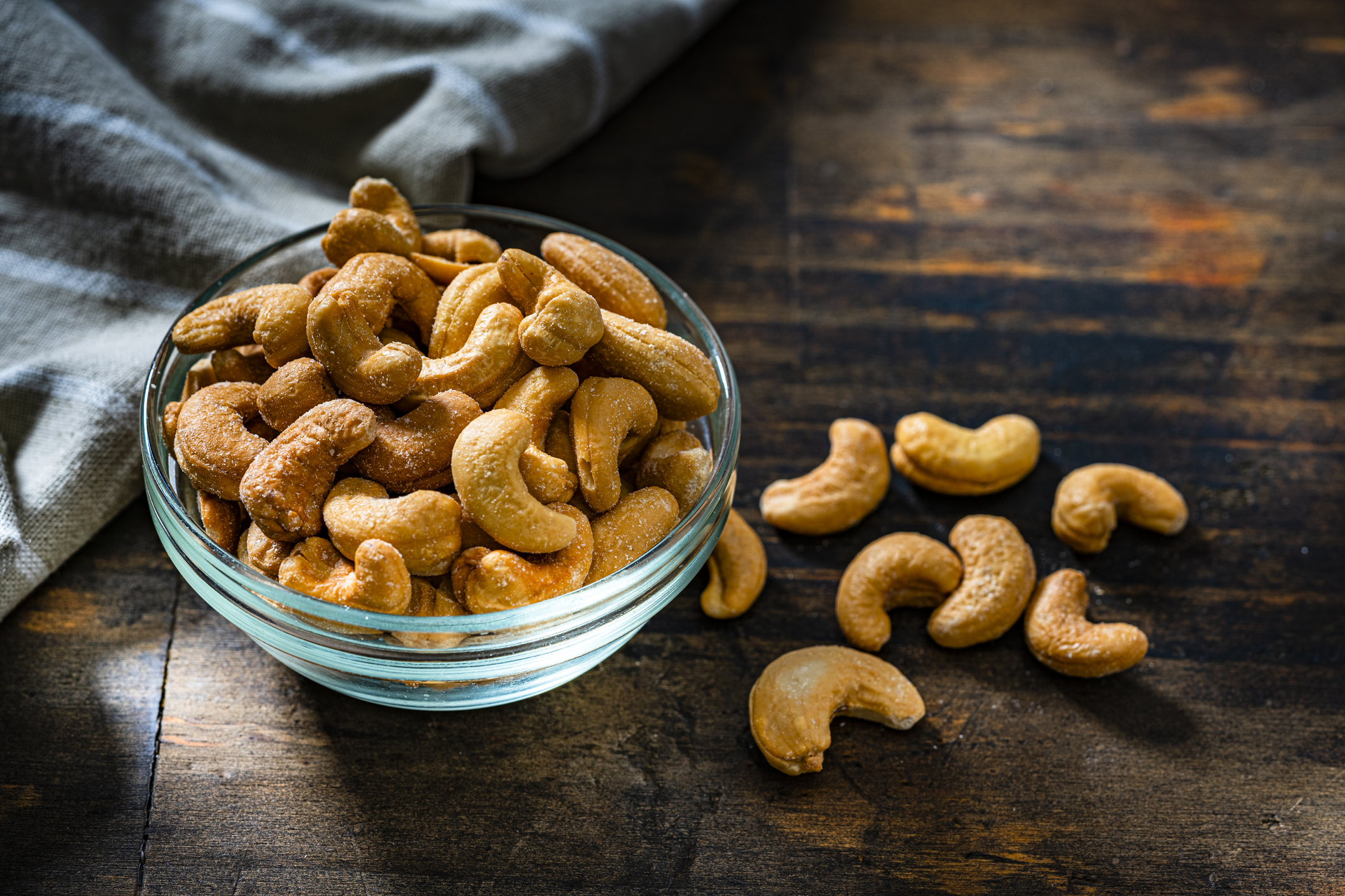 Bowl of Cashews | Sour Cream Substitutes