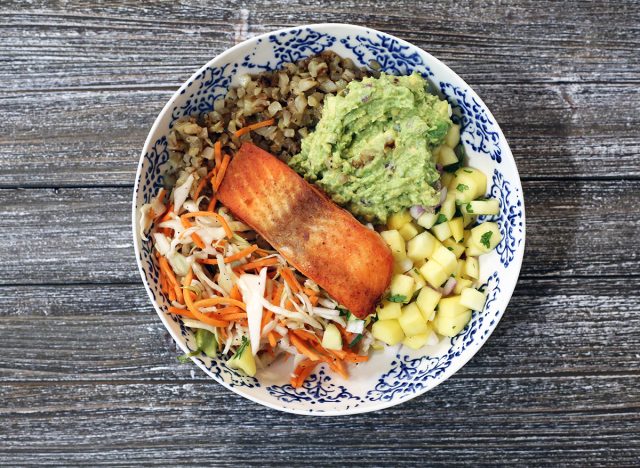 whole30 fish taco bowl