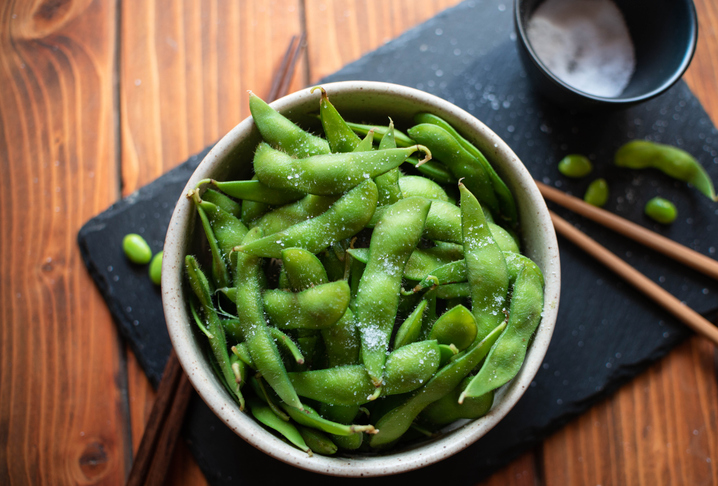 Bowl of Edamame | high protein low calorie foods