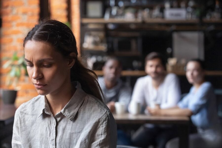 sad woman rejected by friends signs someone doesnt want to be your friend